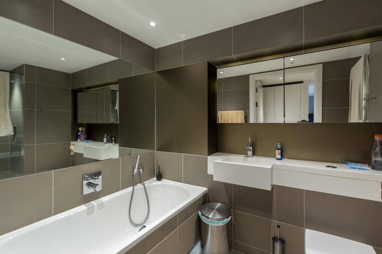 דירות לונדון Stylish 2 Bed Flats Near Us Embassy מראה חיצוני תמונה